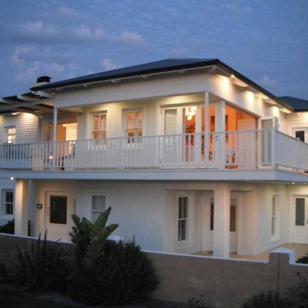 Shore'S Edge Luxury Oceanfront Home Херманус Екстериор снимка