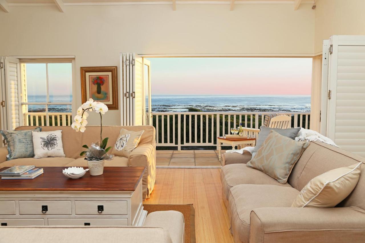 Shore'S Edge Luxury Oceanfront Home Херманус Екстериор снимка